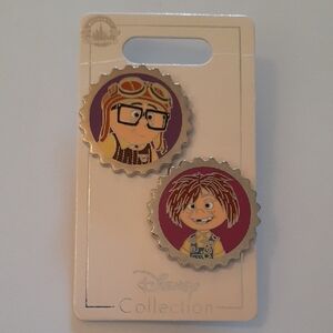 Disney Parks Up Movie Carl And Ellie Bottle Cap Badge Pin Set PB1B2